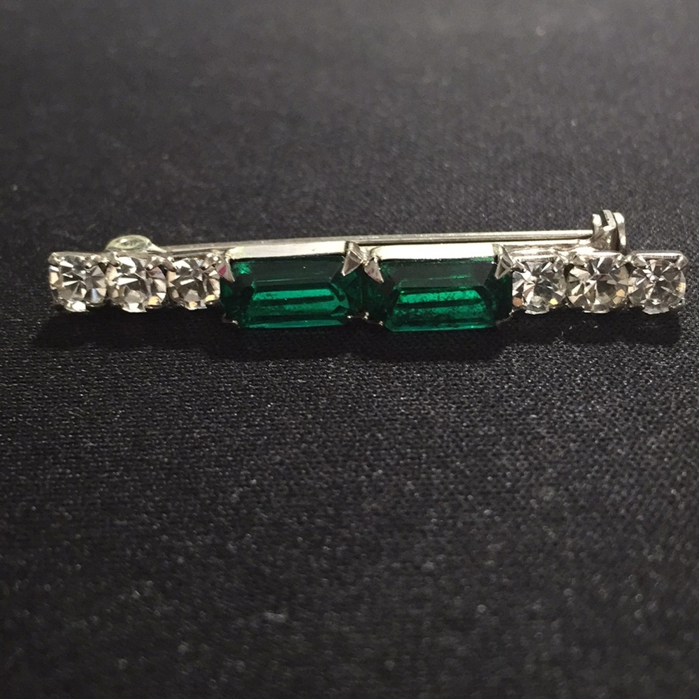 Jewelry - Picture 2 of 3